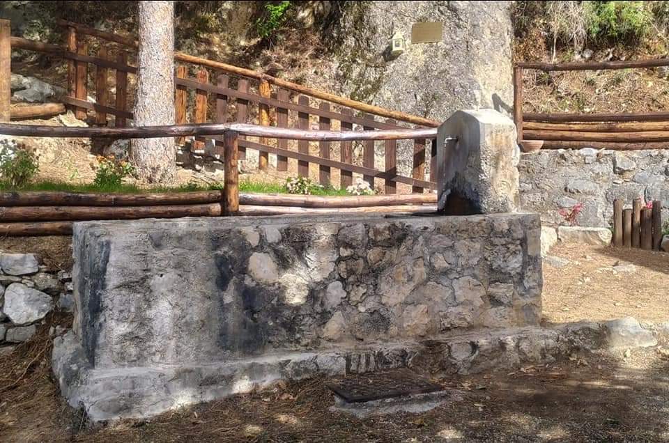 Sentiero verso il Romitorio